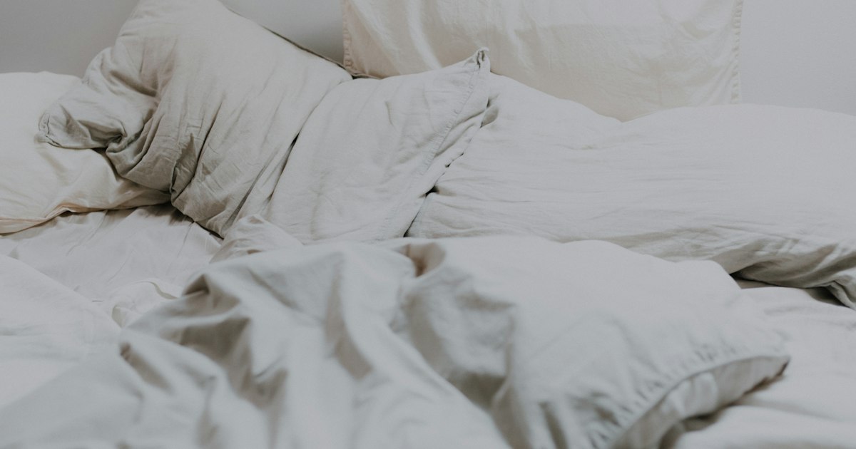 5-HTP vs Melatonin: what to choose and for whom